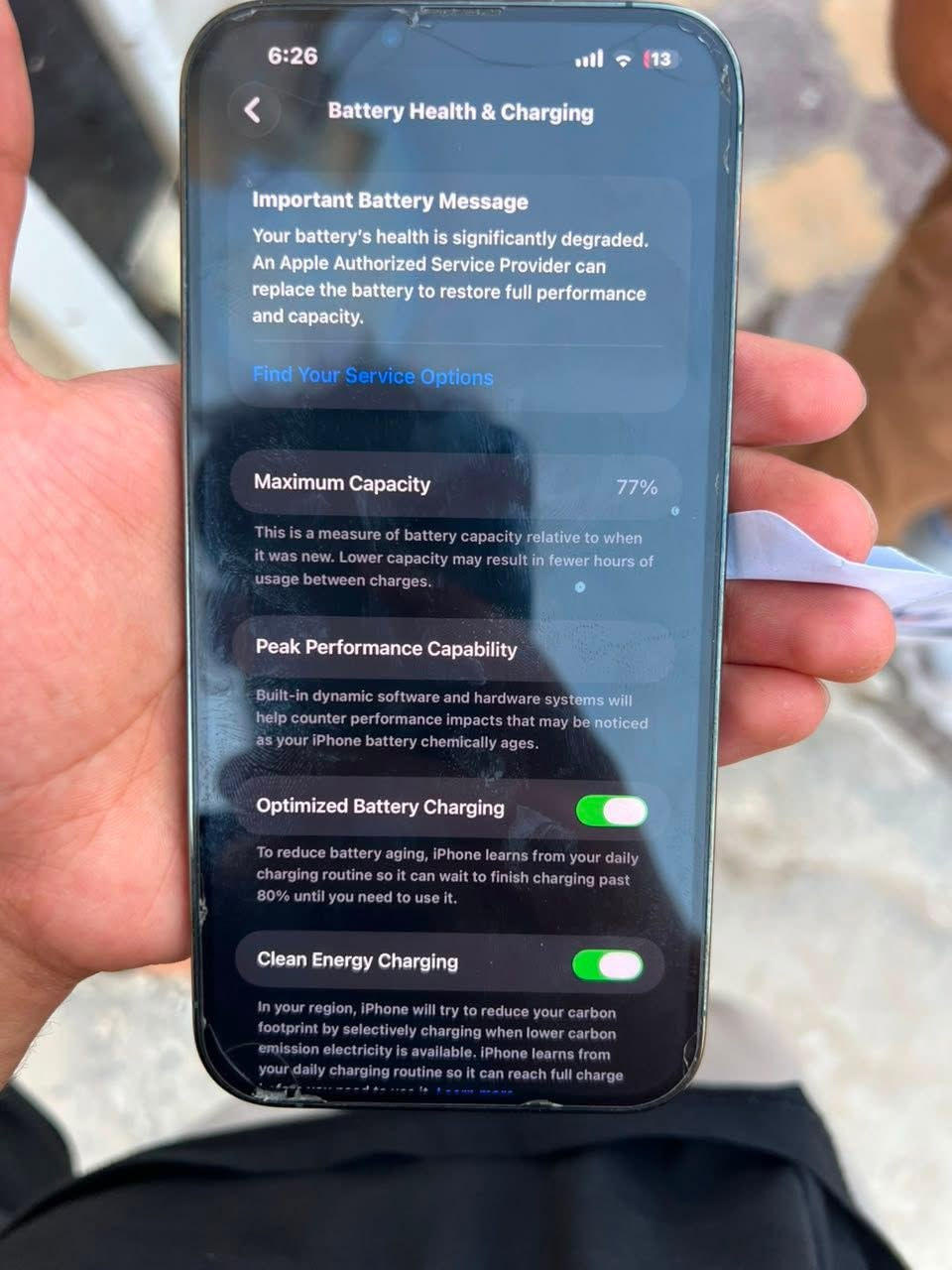 iPhone 13 pro max ما مفتوح 100% الجهاز نضيف مساحته 256 بطاريه الجهاز ما مبدله نسبتها 77 الشاشه بيها اثر بسيط ميأثر على اللمس نهائياً السعر على الخاص
*********** واتساب
