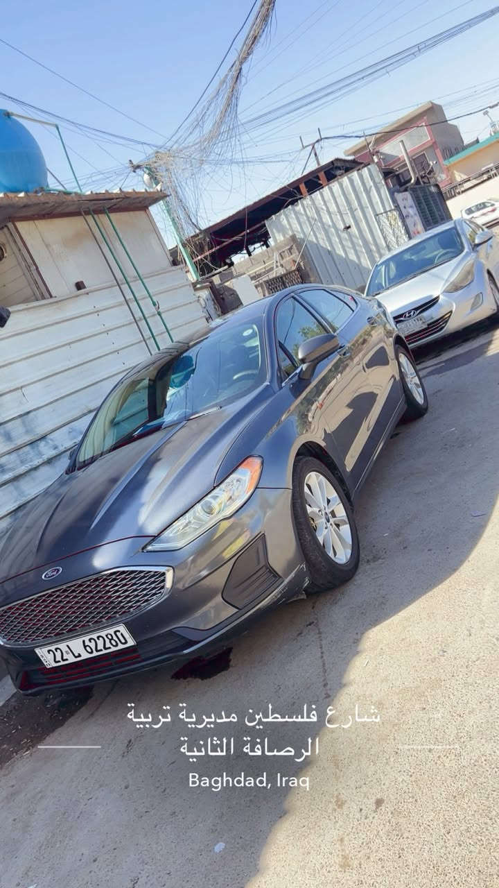 سلام عليكم مرخصت الادمن المحترم
فورد فيوجن موديل 2020
سياره كير محرك كفاله بدون ايرباك بدون دواخل 
مواصفات se نص فول محرك 1.5 تيربو 
ايكو بوست اقتصادي !
ضرر : صبغ البنيد وبين البابين صبغ قليل فقط بدون دواخل بدون ايرباك سياره خير من الله شرط الفحص 
ماشيه 74 ميل 
السعر 118 ورقه وبيه مجال بسيط 
للاستفسار *********** /***********
