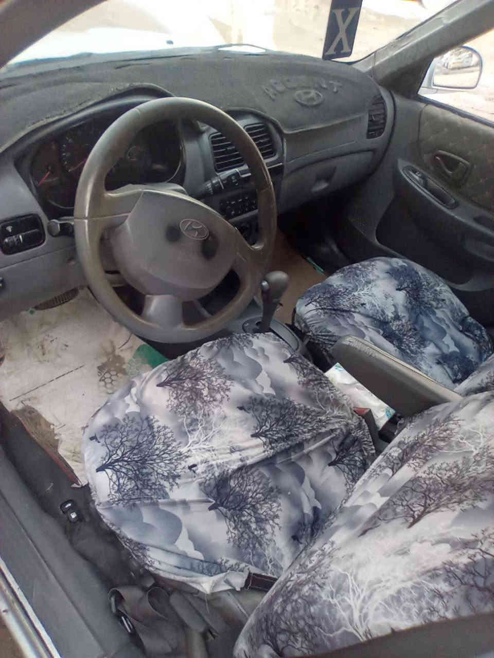 للبيع سياره أكسنت ٢٠٠٥ كير محرك مكفولات تبريد محرك ١٥٠٠ تيرات باتري جديد العنوان بغداد الغزاليه سعر ٦٠مجال قليل ***********
