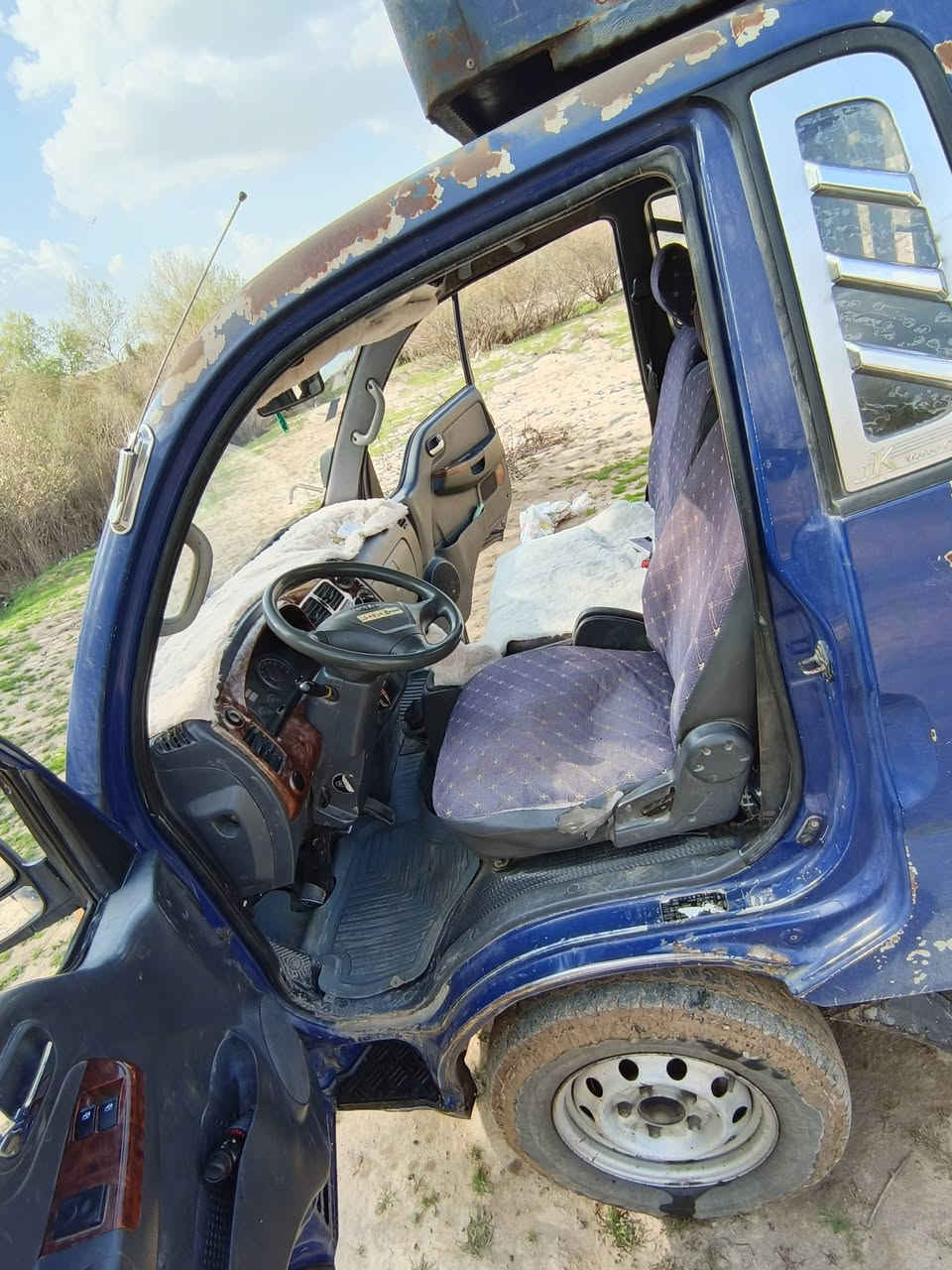 محرك محور ام عيون رقم كركوك مشروع وطني شرط التحويل سياره كامله قفل ٧٥ مكان كركوك فقط صبغ جارد للتصال ***********/***********
