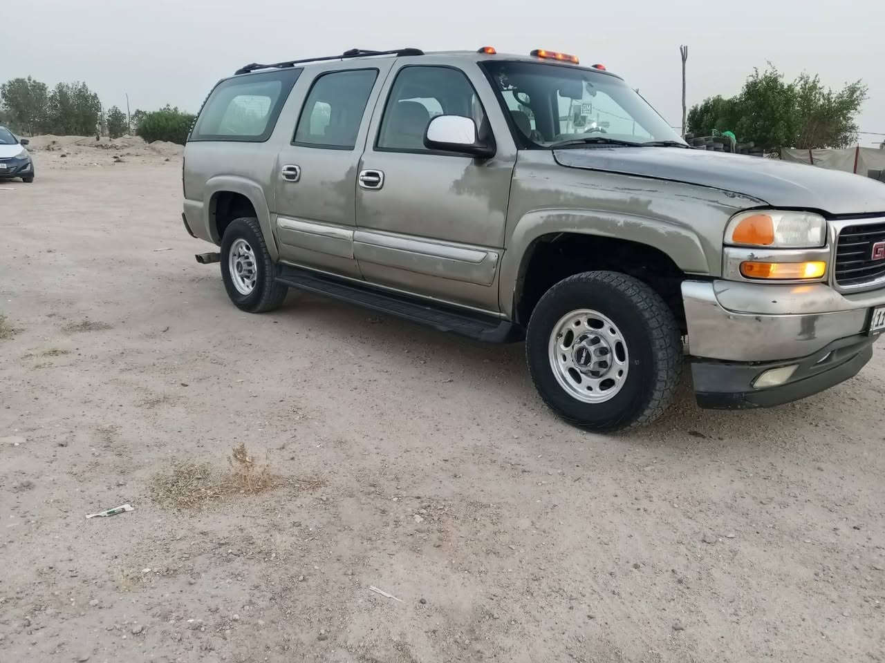 السلام عليكم جمسي 2004 للبيع بدون مكينه وجير خير من الله واكسن وحداديه مكينه 8,100 جير 1000 فحل تخم تاير تبريد شغال عوزه بس غاز مكان يكون واسط السعر ب 35 وبيها مجال حق الجيه ***********
