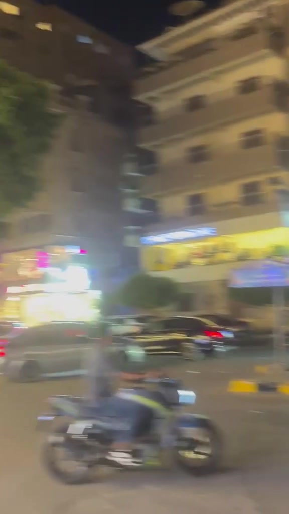 بيت للبيع في المهندسين علي العمومي مساحة 560 متر عدد 5 ادوار اول دورين تجاري مباني قديمه يوجد تصريح هدم وتصلح للاستخدام علي هذا الوضع شارع عمومي شارع شهاب في المهندسين فرصه لاي مستثمر او مقاول ويوجد فيديو ومتاح معاينه للجدية


**إذا كنت صاحب هذا الإعلان وتريد حذفه لأي سبب، رجاءا أرسل رسالة إلى الدعم الفني**