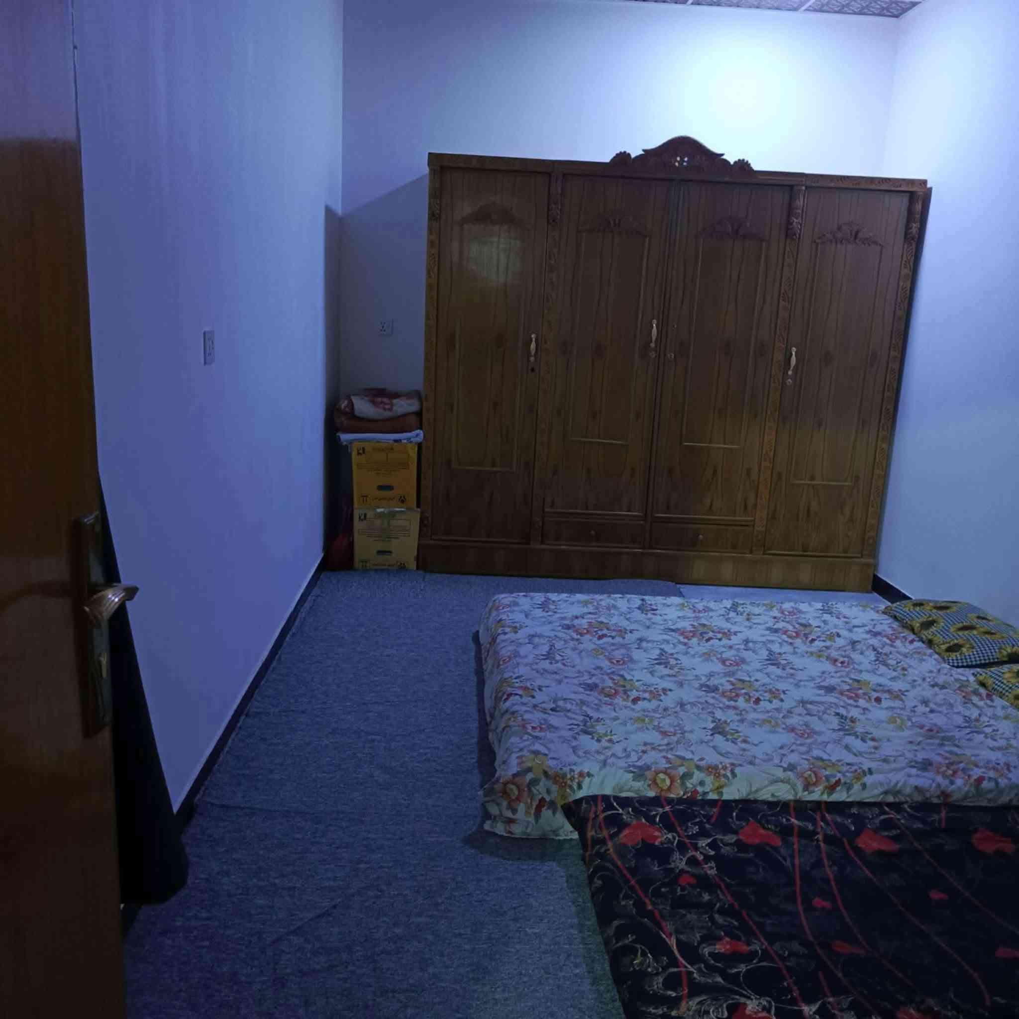 مكتب ولايه علي
بيت للبيع المساحه 135 متر زراعي بنيان جديد درجه أولى جاهز 

أساس وسقف صب كونكريت بنيان طابوك بورسلين سيراميك 

يتكون من غرفتين نوم وصاله واستقبال ومطبخ وصحيات داخليه وخارجيه وطارمه ومكشوفات 2

العنوان شارع المطار الجديد خلف جدو مول يبعد عن للشارع العام 150 متر شارعه 10 متر

السعر المطلوب 65 مليون  وبي مجال 

للاستفسار اتصال أو واتس اب 
***********
ابو علي العبدلي
