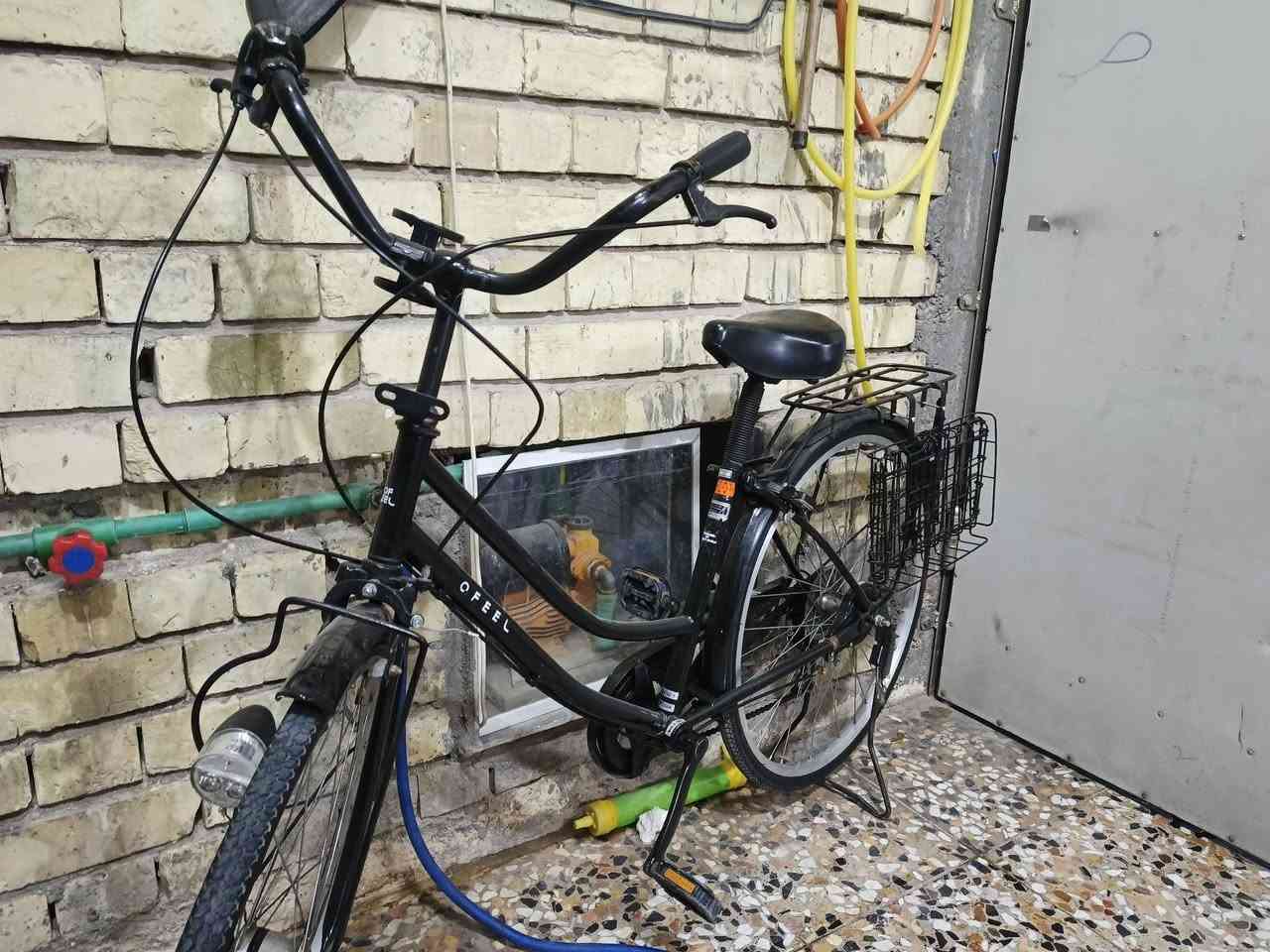 باسيكل بناتي نظيف حجم26 كلشي شغال من كير وبريك ضوء مابي نقص سعر105 مكاني حسينية الراشدية ***********
