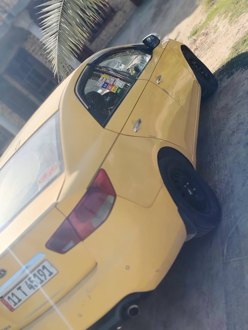 فورتي خليجي مكفوله كفاله عامه فقط شبر بل جاملغ الخلفي موديل 2010 فول مواصفات بصمه تحكم سترن شاشه دواره كامره حساسات خلفيه جانبيه مكينه 1600 كير جديد حداديه جديده تخم تاير تبريد ثلج رقم بغداد بسمي شخصين مصفره من كلشي مكاني بابل السعر٨٧❄️ ***********
