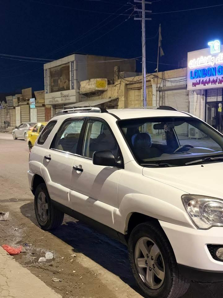 سبورتج 2009 ماشيه 180 الف شبر بارد بالجاملغ وشبر بارد بالبنيد مكانه بابل 
***********
