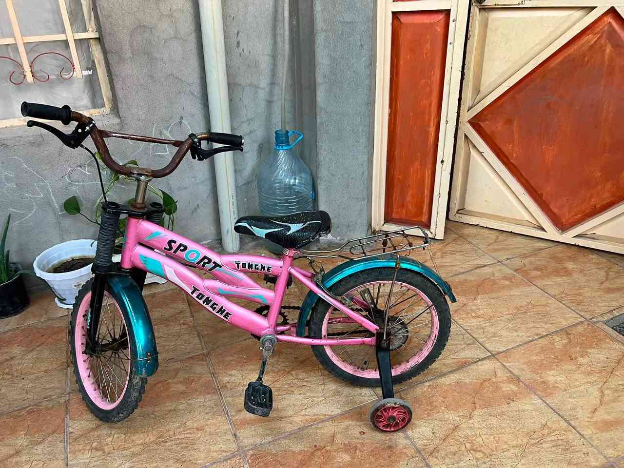 بايسكل اطفال للبيع حجم 16
سعر25 🌸
كركوك تسعين 🌸


**إذا كنت صاحب هذا الإعلان وتريد حذفه لأي سبب، رجاءا أرسل رسالة إلى الدعم الفني**