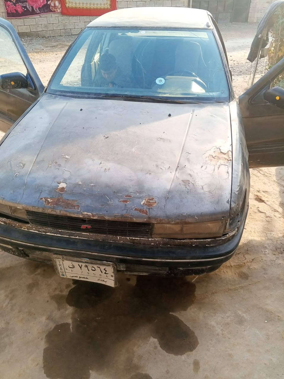 السلام عليكم لانسر رقم بغداد للبيع سعر 12 ورقه وبيها مجال مكان صلاح الدين تكريت رقم الهاتف ***********
