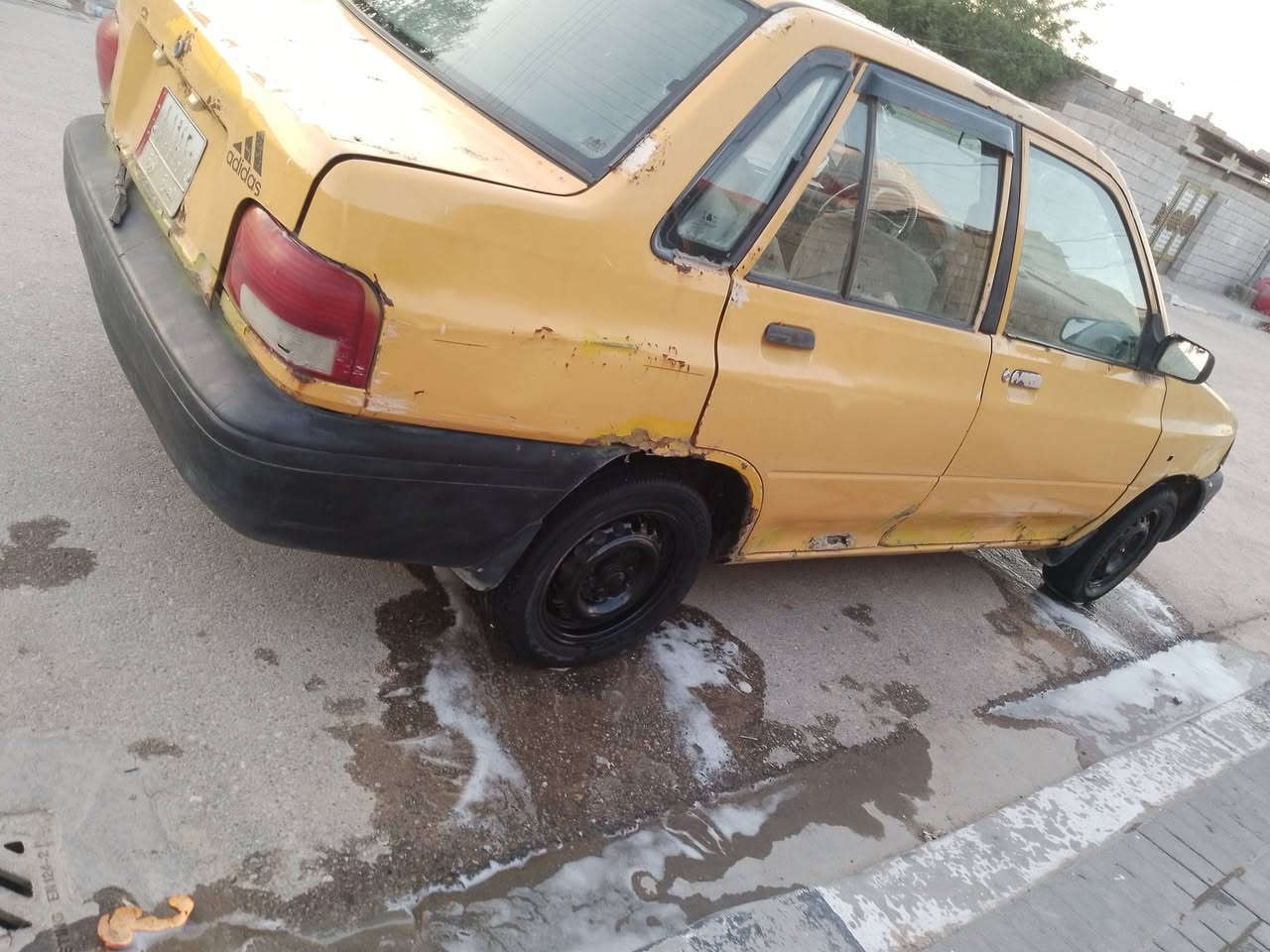 السلام عليكم سايبه موديل 12 مكينه بيهه تبخير كير وحداده تمام كهربائيات شغاله راعيهه  سنويه منتهيه السعر 11 وبيهه مجال حك الجيه مكان بصره الزبير ***********
