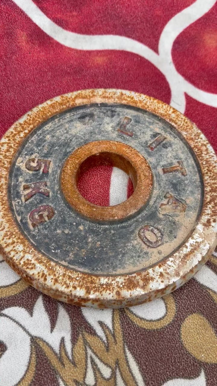 ذني للبيع الوزن الكلي ٢١٤ كيلو
سعر الكيلو ٢٥٠٠
مكاني بغداد الامين المعلمين 
ابيع شلع وشفتات وياهن شمد تريد انطيك 
***********
