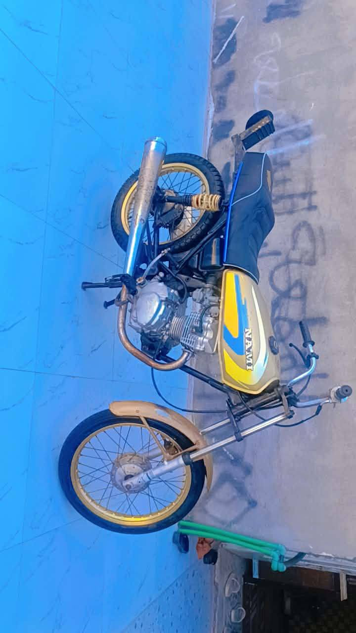 سلام عليكم للبيع مبدل كور فقط سعر425وبيه مجال بصيط مكان سوك الشيوخ نتصال***********او خاص
