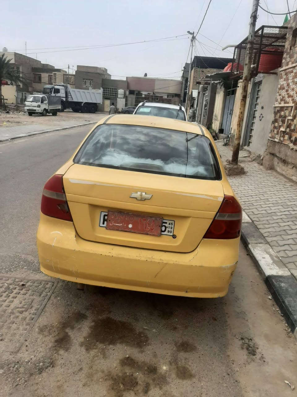 سيارة افيو 2007 تخم تاير حدادية كاملة مكينة جديدة تطلع تراي من النجف للبصرة 
للبيع مليونين و ربع عراقي 
او مراوس خصوصي
عنوان نجف حي القدس الثاني 
***********
