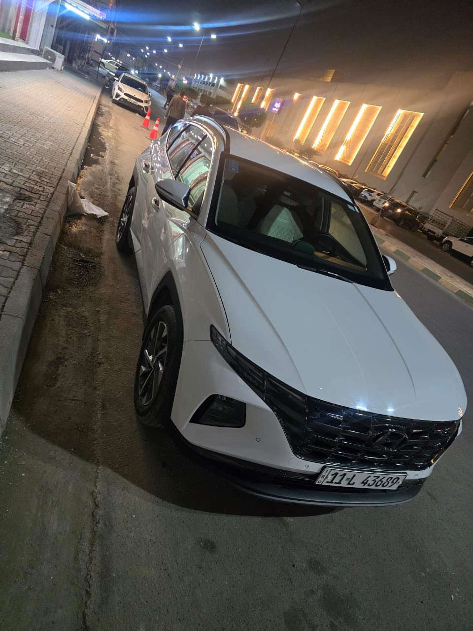 يا الله توسان موديل 2024 السياره ع وضع الشركه سياره جديده ماشيه 21 الف رقم بغداد تحويل مباشر ب اسمي السياره 
فول كشن كهرباء سايد بريك كهرباء رادار مري شفط شحن لاسلكي وبيه بعد هواي موصفات العنوان السماوه السعر 216 قفل ***********
