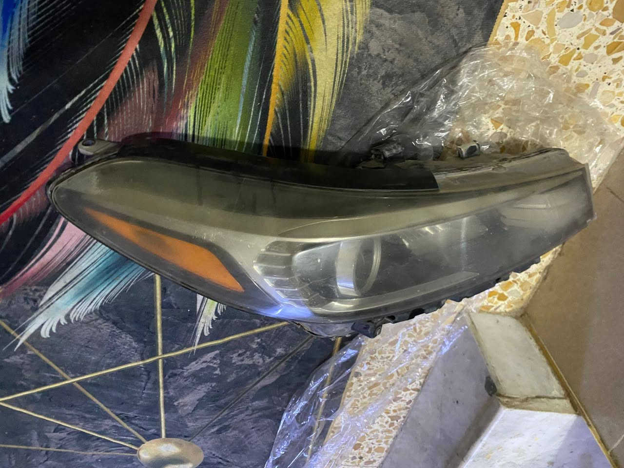 تك اليمنه
لايت فورتي 
نضيف ا
مكلف بل نشر رقم صاحب الايت***********
عنوان بغداد المعالف
