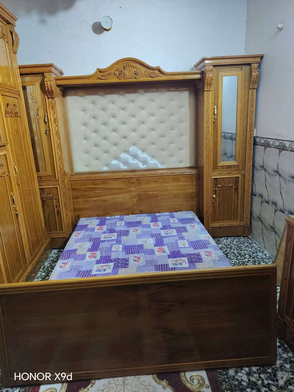 غرفه جديدة استخدام قليل تسكام شغل درجة اولئ ضخمه جدا سبب البيع انتقلو الغير مكان والمساحه زغيره سعر مليون وربع وبيه مجال بسيط عنوان كربلاء حي العسكري


**إذا كنت صاحب هذا الإعلان وتريد حذفه لأي سبب، رجاءا أرسل رسالة إلى الدعم الفني**