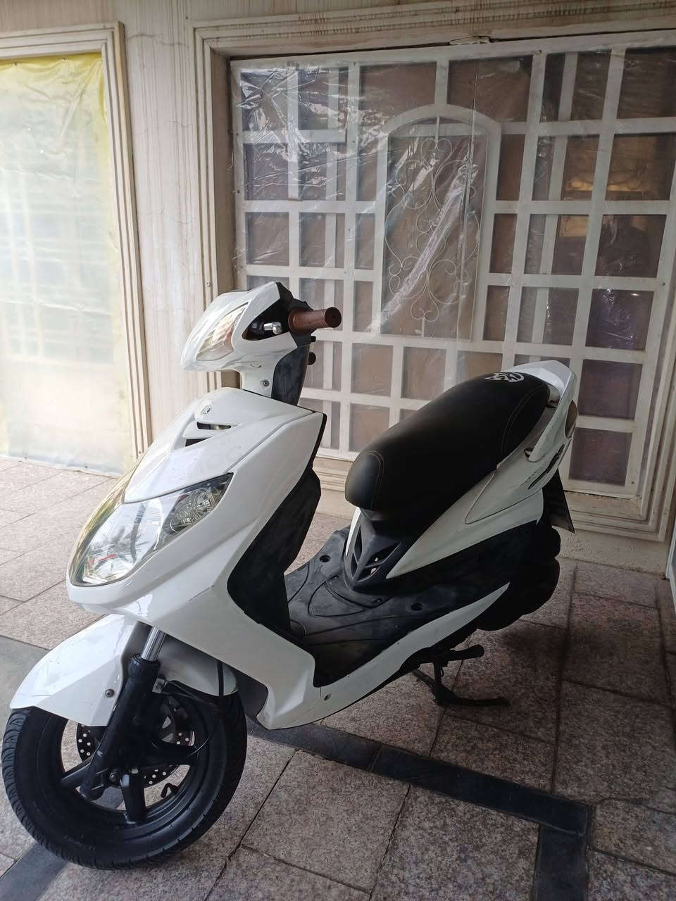 سلام عليكم
سكنس فحل نوزل ياباني للبيع الدراجه متروكه بيه طفيه تشتغل وتمشي ماعندي وقت اصلحه ابيع هالموجود مكاني البنوك
السعر قفل ٦٥٠ الف
رقمي ***********
