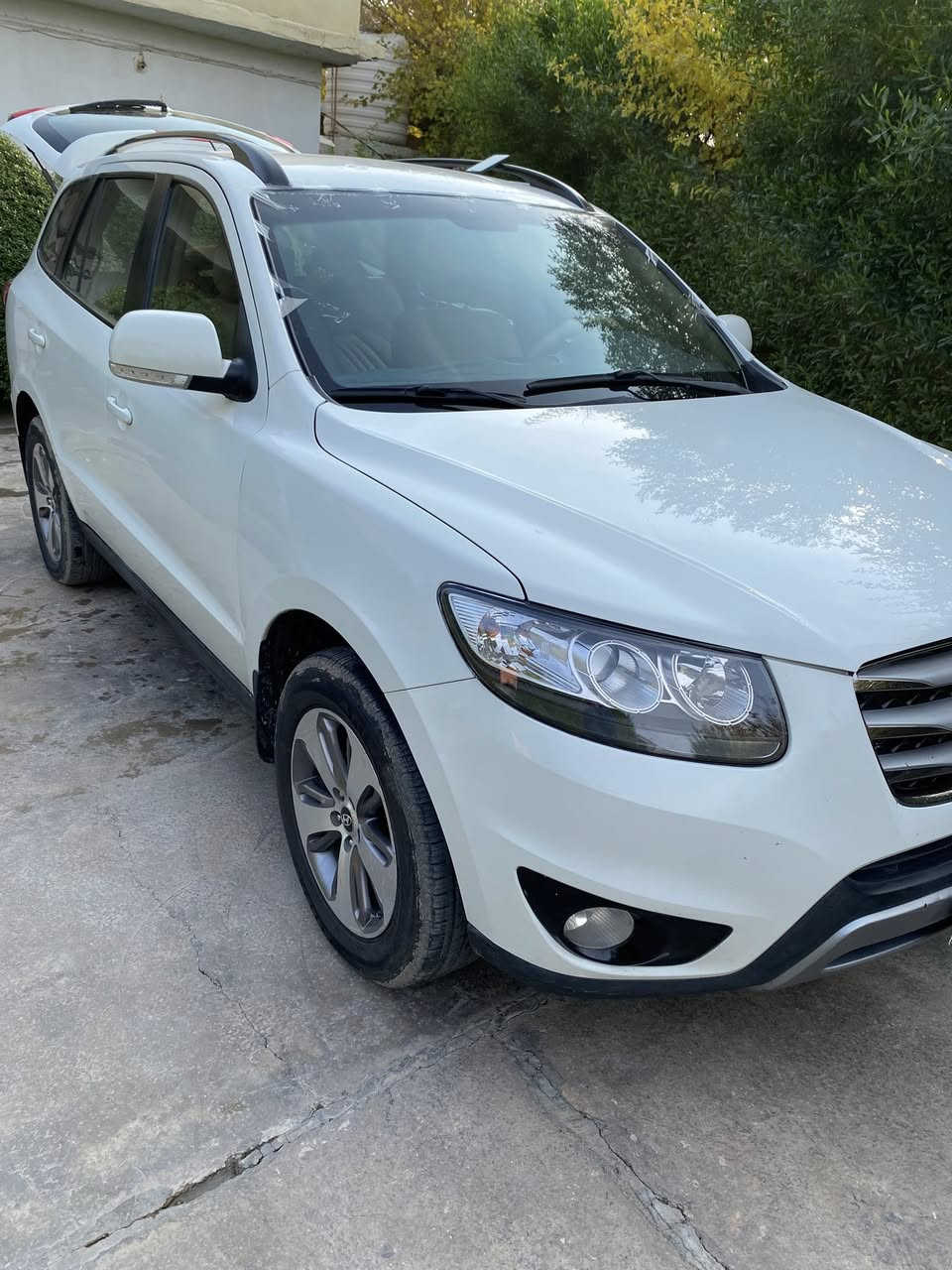 السلام عليكم

سنتافي للبيع2012 خليجي

محرك 6سلندر 3500 جديد مكفول شرط الفحص  على ايدي 

نضيفة بمعنى الكلمة  
رقم بغداد 

مري شفط 

كرسي كهرباء ..  

ثلاجه بالجكمجه

7 راكب
فور ويل 

3قطع تبريد وثلج  

تخم تاير 
باتري جديد 
اطارات جديدة 
السونار مرفق مع الصور 

مكان السيارة . .ديالى  المقدادية 

للاستفسار  الاتصال***********
