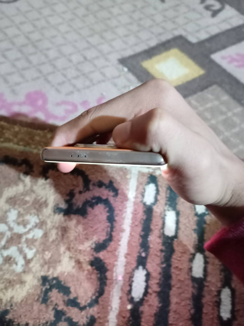 سلام عليكم
موبايل هونر 9 سي للبيع
ذاكره 256 عشوائية 12+12
نضافه 100٪ الغراض كامل 
ارقم الهاتف. 

***********
