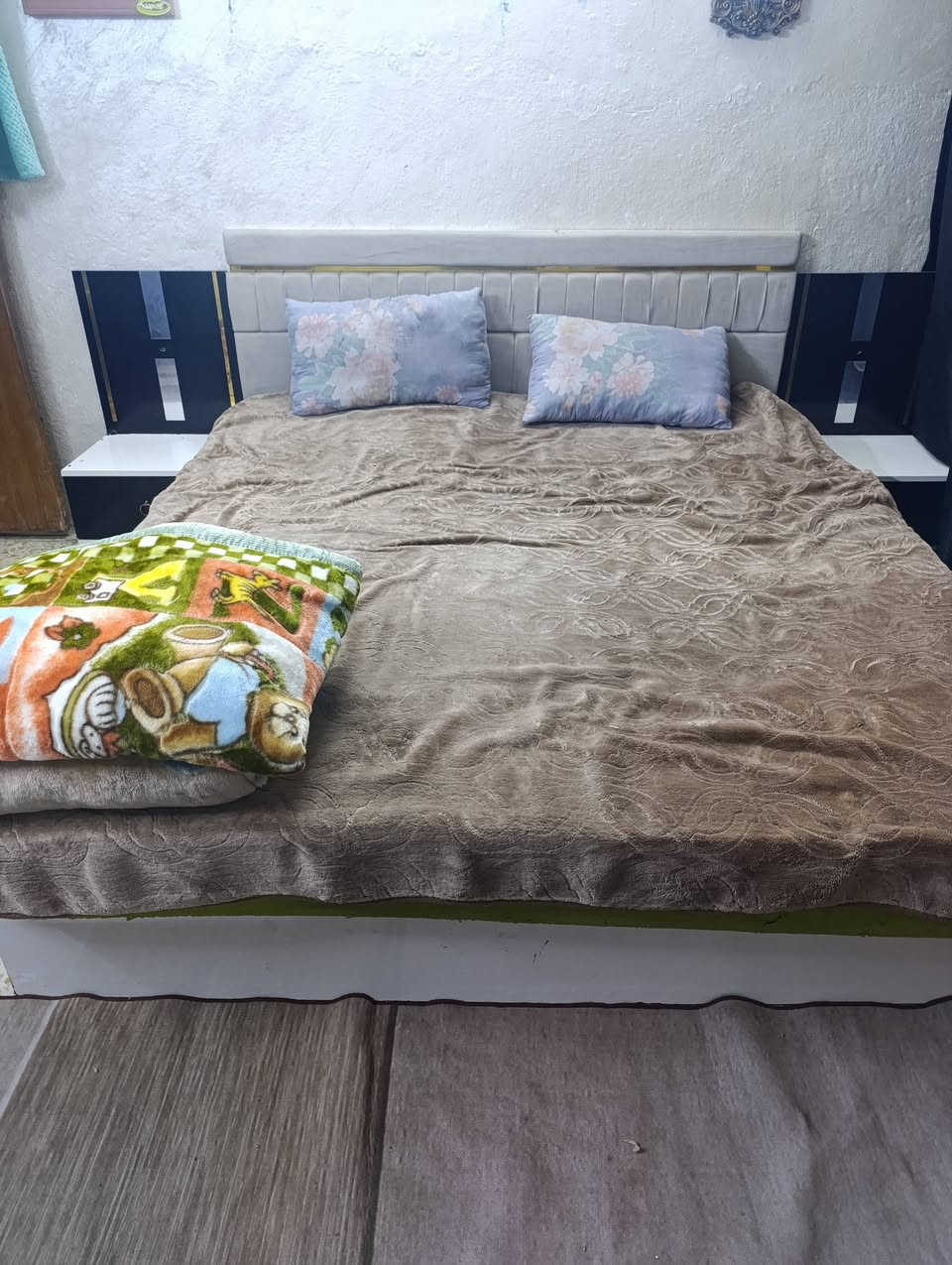 غرفه نوم نضيفه ب400وبيه مجال


**إذا كنت صاحب هذا الإعلان وتريد حذفه لأي سبب، رجاءا أرسل رسالة إلى الدعم الفني**