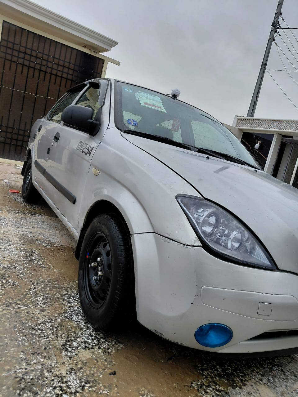 السلام عليكم طيبه موديل 2012 رقم بغداد انكليزي مشروع وطني بي مرور تداور سنويه جديده هزه جديده مكينه وكير وتبريد وحداديه وتخم تاير وكهربايات وشواصي ولغود وحوض مكفولات السياره جاهزه من كلشي بيهه مكانات صبغ قليل كلشي السعر 37 وبيهه مجال الهاتف ***********  مكاني كربلاء ما متواجد ع النت
