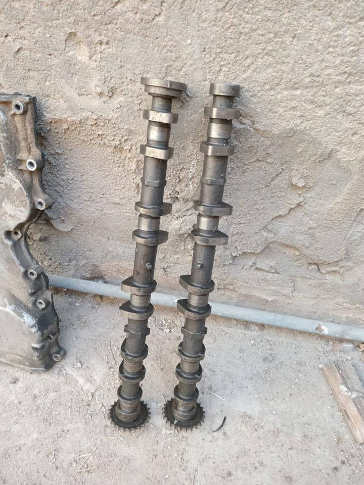 أغراض مكينة ساسوكي مكينة حجم 2000 خليجي للبيع قبق ابيض العنوان بغداد الشعب الاتصال ب ***********
