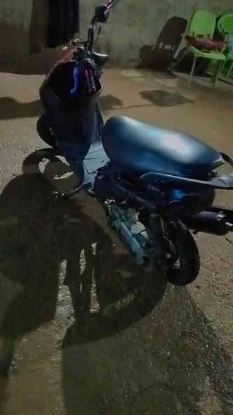 بوشه 55 صالنصه ودبلات ومري ويدات بانزين وبريك وعقل رياضي واقيه كاربون فايبر  شلعه تموت بيها مكاني مدينه صدر سعرها 300وبيها حك الجيه ***********واتساب
