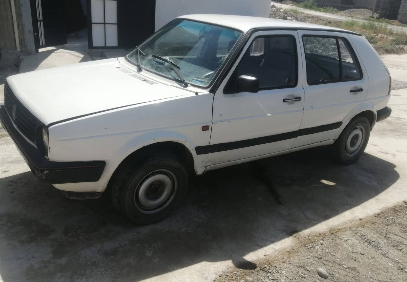 کولف 1988 نينوي سنوية خضره ساقطة من 2018 كمرك و رسوم مرسوم رقم الماني کوبون موجود محرک0.8 بي صرف و نف الکیر شرط و شرعيو موجود يمنا شرط تحويل سعر 20 بي مجال بسيط موجود بالموصل جانب الايسر ***********)(***********
