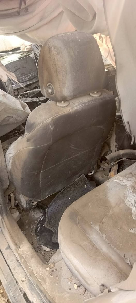 السلام عليكم ماليبو لبيع موديل 23 تنباع على حادثه من امريكا بيه اوراق كامله تترقم اي محافظه  وياها سياره ثانيه مقصوصه موديل 22 غراضه كلهن موجودات سعرهن ثنينهم60ورقه العنوان المسيب موبايل*********** بغداد, العراق
