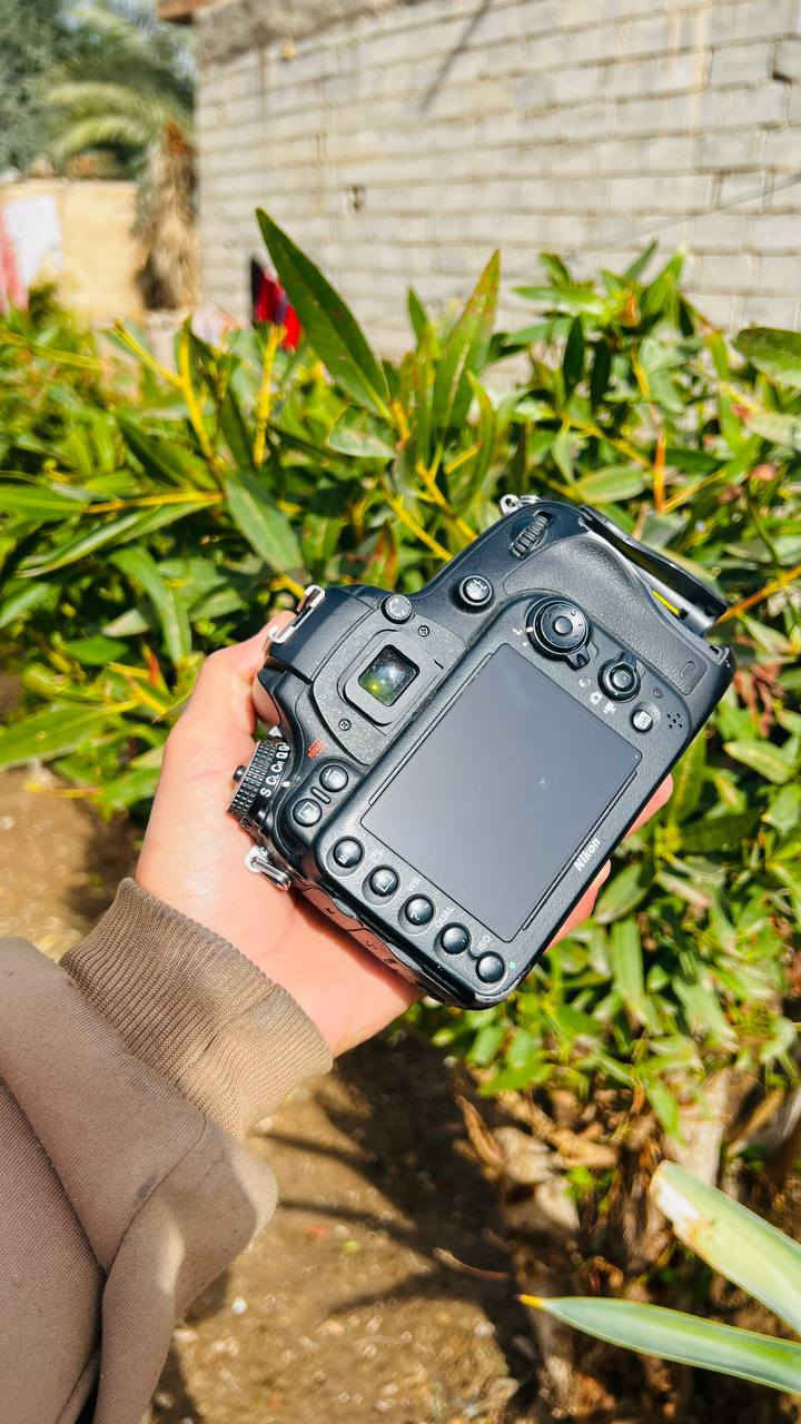 سلام عليكم عيني
نيكون دي 610,📷

عدسه.. 120==24

بطاريات ثنين 💪 شاحنه 

كامره نظيه ودقه حلو تصوير فيديو وصور 

جميع المناسبات 

مكاني نجف وهذا رقمي ***********
