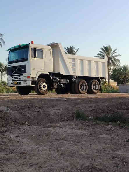 سلام عليكم فالفو أف 12 للبيع سياره بلاديه وجديده مجموعه النكي تخم تاير محرك مجفت جديد العنوان واسط عزيزية ***********
