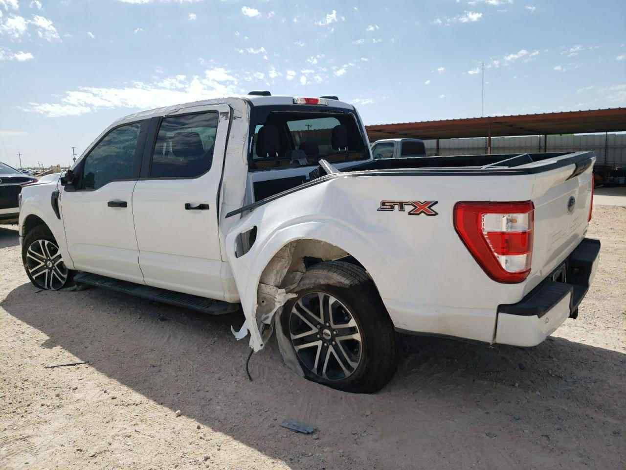 للبيع فورد ١٥٠ موديل ٢٠٢٣ تو ويل باب طويل بدي قصير  ٦ سلندر حادثها من ضمن الصور
للبيع او مراوس دورنكو او ترافيس فور ويل للأستفسار
للاتصال  ***********
