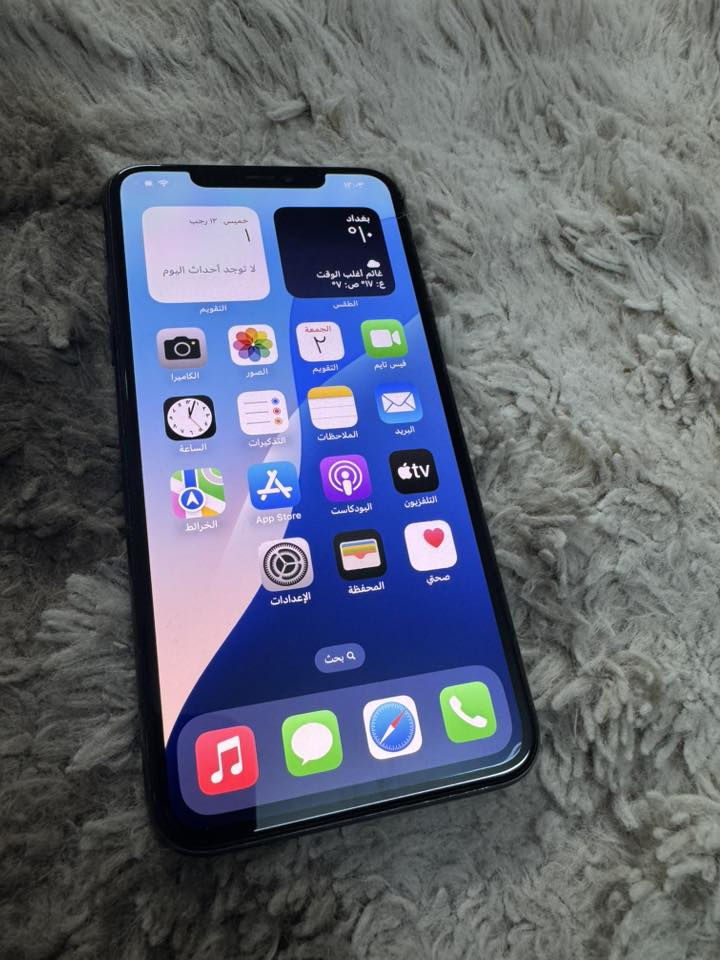 ١١برو ماكس ذاكره ٢٥٦ دبل سيم  مبدل شاشة اللمس بصمة الوجه غير شغاله بطاريه ٧٢ اصليه سعر ٢٥٠ الف  موصل ***********
