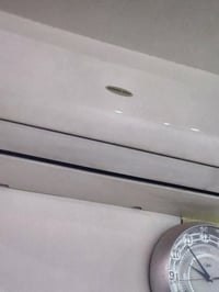 سبلت 2 طن شركة جنرال معه بواري 6 متر  فقط التبريد مالته مو قوي  بغداد ...