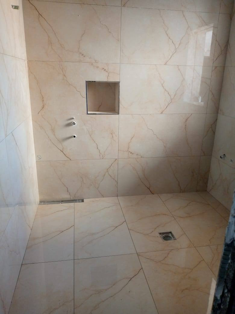 خلفه سيراميك وبورسلين الواح وبيات وجدران وارصيات شغل درجه اوله التزام ف العمل متوحد  بغداد فقط ***********
