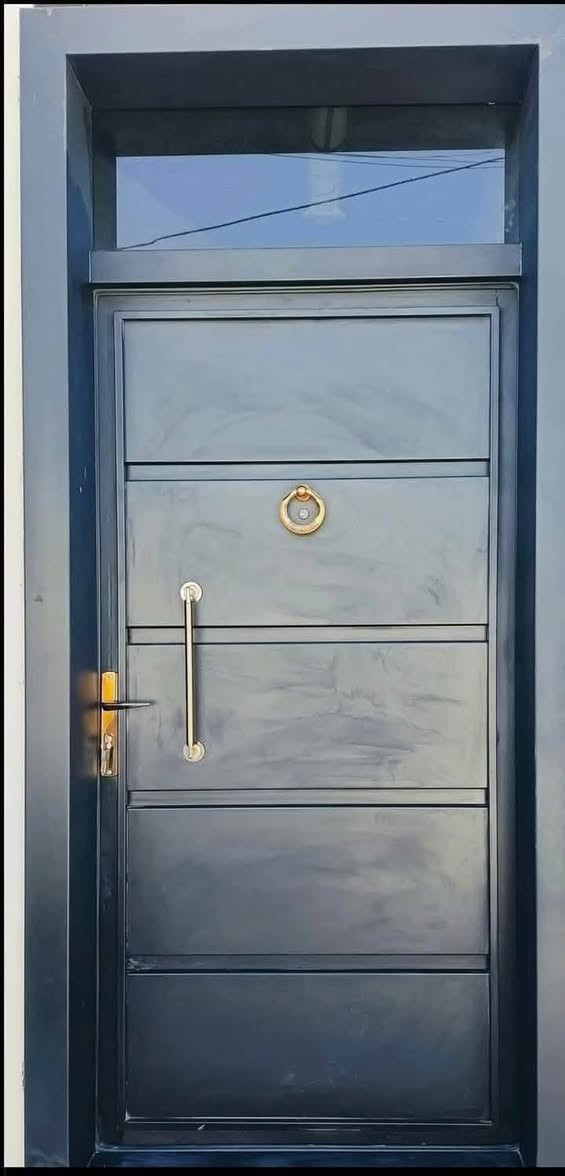 بسم الله الرحمن الرحيم تعلن حدادة الشمري بادارة مصطفى الشمري بعمل احدث التصاميم البوب والشبابيك الحديثه وبانسب الاسعار وتتضمن بديل الخشب في البوب والشبابيك والنضام التركي الحديث نوعية الحديد الثقيل وتتضمن الاسعار باب السلايت بديل الخشب 750 الف وباب الكلدور بديل الخشب 400 الف والشابيبك بديل الخشب 175 ملاحضه مع الصبغ اساس ولون وتوصيل لباب بيتك وسقائف الكيسبان الثقيل المتر 35 الف مع الصبغ اساس ولون وكافة انواع الحداده وباسعار تنافسيه جدا الموقع التاميم  عبور جسر الجامعه للتواصل اتصل على *********** او ***********
