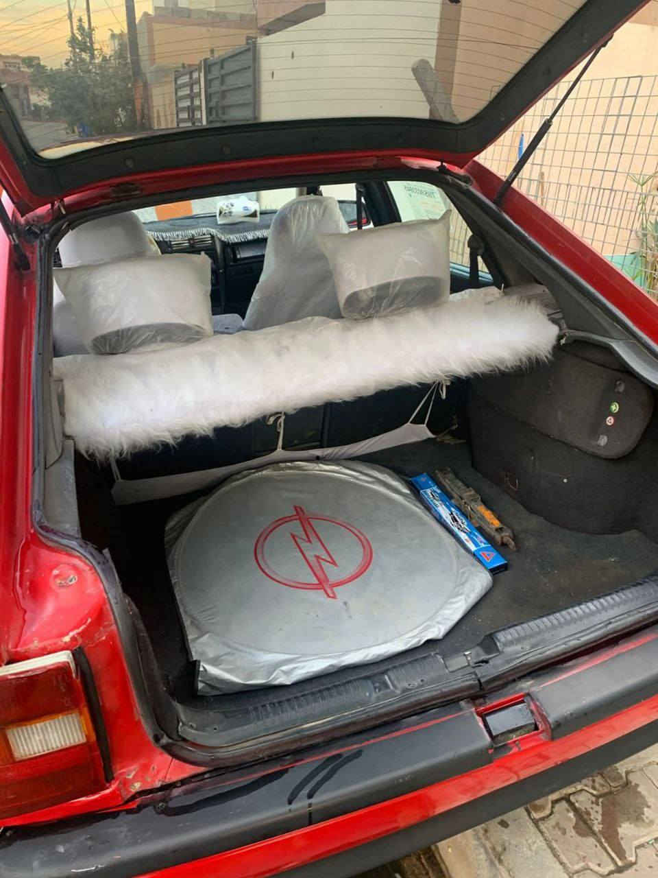 فكترا للبيع مودل 92 حجم ١٨ مكينه 18 شرط لاصرف ولا بخر رقم هز كل جديد بس غلف باب سايق وسكن اشوي تعبان سيار مال بيت شري يجي خاص و مو شراي لا يخابر
***********
