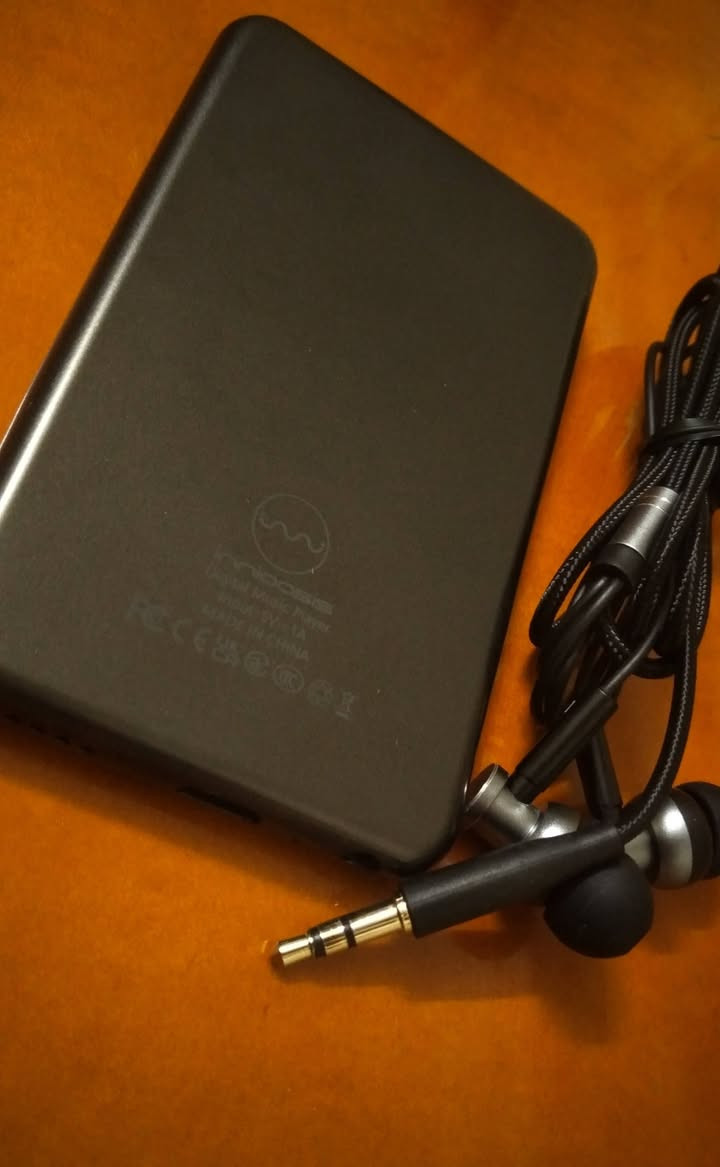 من رخصة الأدمن متوفر أيبود أوربي غير مستخدم كامل ملحقات ذاكرة داخليه 128G مع سماعات مواصفات جدا راقيه يدعم جميع ملفات صوتيه بلوتوث تشغيل فيديو وصور راديو وسائط ألمهتم تواصل خاص توصيل متوفر


**إذا كنت صاحب هذا الإعلان وتريد حذفه لأي سبب، رجاءا أرسل رسالة إلى الدعم الفني**