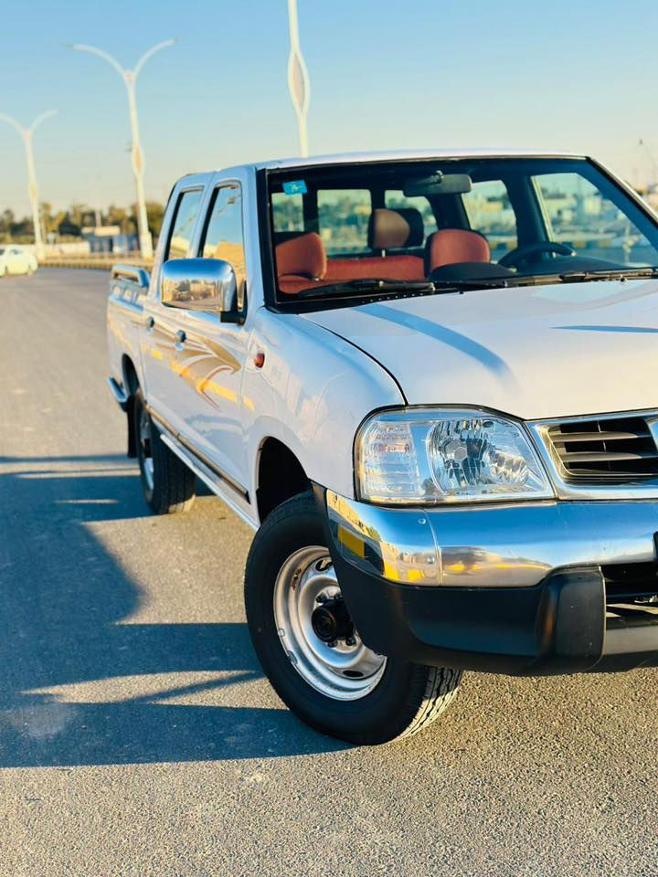 نيسان ٢٠١٦رقم  المثنى دولي السنويه مجدده ٢٠٣٠
بسمنه صبق قطعتين تجميل جاملق وبنيد حداديه
جديده تايرات جدد تبريد شقال محرك وكير جدد مامفتوح السياره جديده كلش وجاهزه ماشيه ٢٠٠الف السعر ١٥٠ الناصريه مركز المدينه ***********
