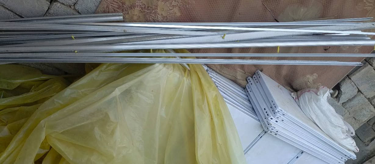للبيع رفوف 20رف وجام خانه
*********** .
***********
سعر مناسب
