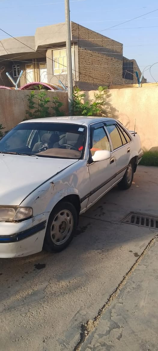 السلام عليكم برنس فراشه 96للبيع رقم انكليزي باسمي سنويه ل حداديه زينه  كير عادي جديد محرك بحاله جيده   للاستفسار *********** مكان سياره بابل -القاسم
