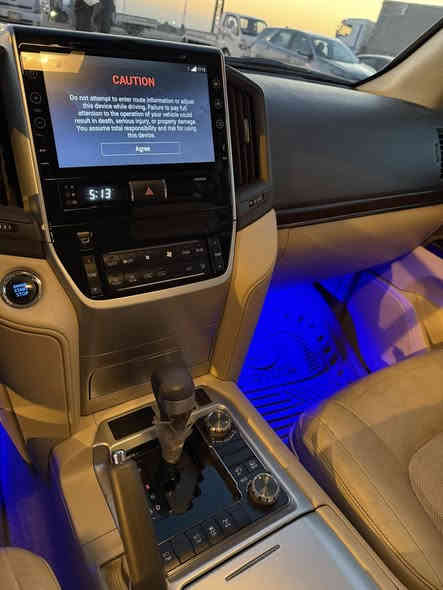 لاندكروز 2017 بريم
ماشية 52000 الف كم حقيقي
السيارة كفالة عامة من الضربة والصبغ والبارد
تختم اطارات دلوب جديد انتاج 2025
استخدام شخصي 
رقم بغداد/ تحويل مباشر
السعر : 54000 $
العنوان واسط / الكوت 
للاستفسار الاتصال على الرقم *********** ابو كرار
