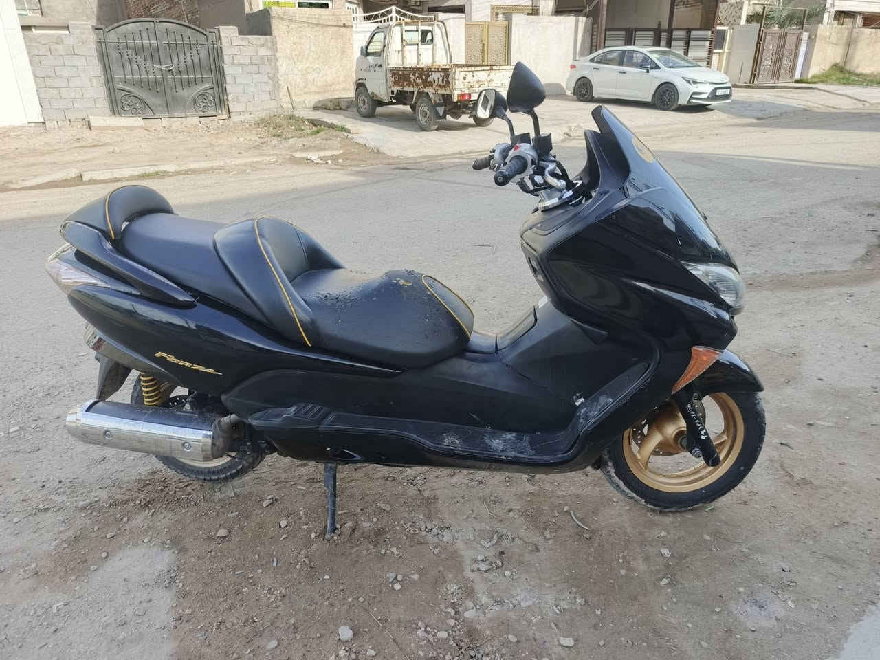 #مكلف_بالنشر
فورزا 09 كرستال لون اسود كير ملغي شرط معدل ١٤٠ 
دراجه نضيفه وكامله مابيها نقص 
ويل ذهبي علايم ذهبيه دبلات اصفر فجوج ذهبيه 
كيرها بيها اذا تريد ترجعه 
نضافتها ٨٠٪ 
السعر مليون و١٥٠ 
بغداد الدورة البعيثه 
‏‪‏‪***********‬‏
