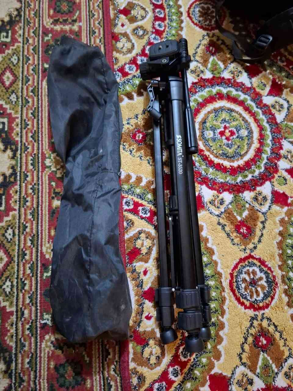 سلام عليكم شباب استان كامرة جديد و شاحنة و بطارية شلع ابيع ٦٠ الف و بيهن مجال مكاني شعله رقم هاتف ***********
