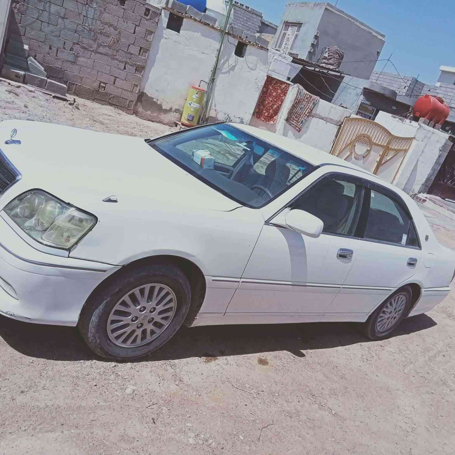 السلام عليكم ادوات ملكة موديل 2003 دكمتين مكينة ديفور صغير تخم تاير كير ومكينة كله جديد السياره جديده والتبريد نقصة بس غاز متومة ارقام سليمانية دك حاسبة وين ميعجبك رايدها ب 35 وبيها مجال حك الجيه
***********

