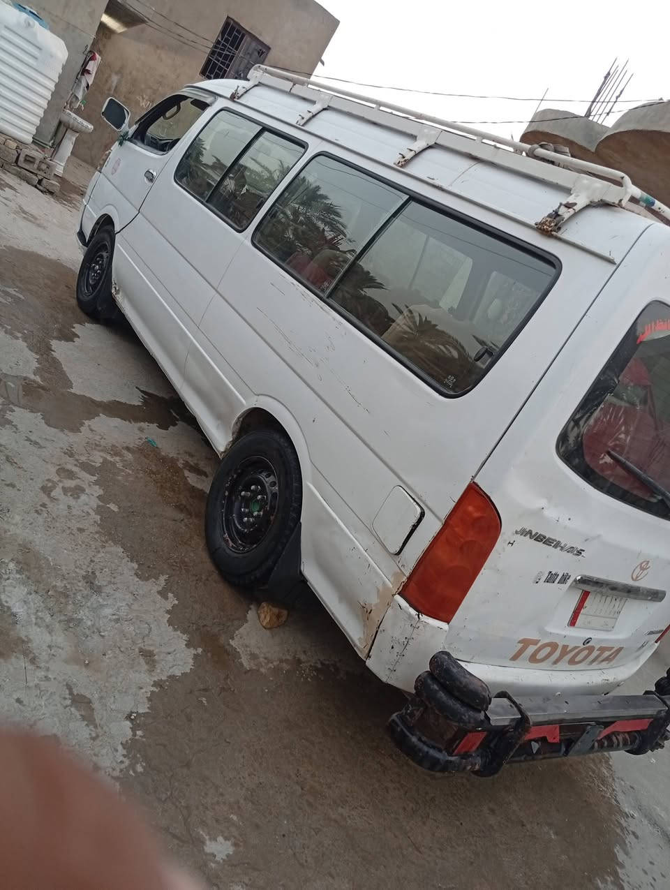 جنبي ناصي للبيع موديل 14 حره تحويل مباشر رقم بابل سنويه منتهيه الصلاحيه سياره شوفه العين لا خياس ولا صبغ والضربه بيه شخوط بصفح الطويله بلاديه شرط الفحص سعر 73وبيه مجال اصفرلك ضريبه ومرور وهيه ***********
