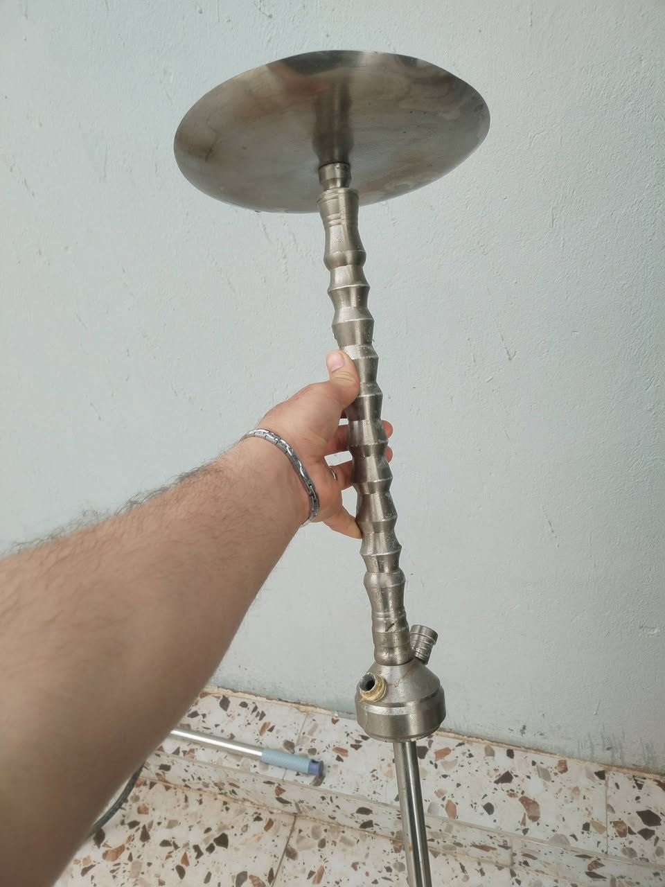 نركيله ألماني مضبوت سعره وحده 15  بي مجال بسيط للطيبين الي شراي يخابر ***********
