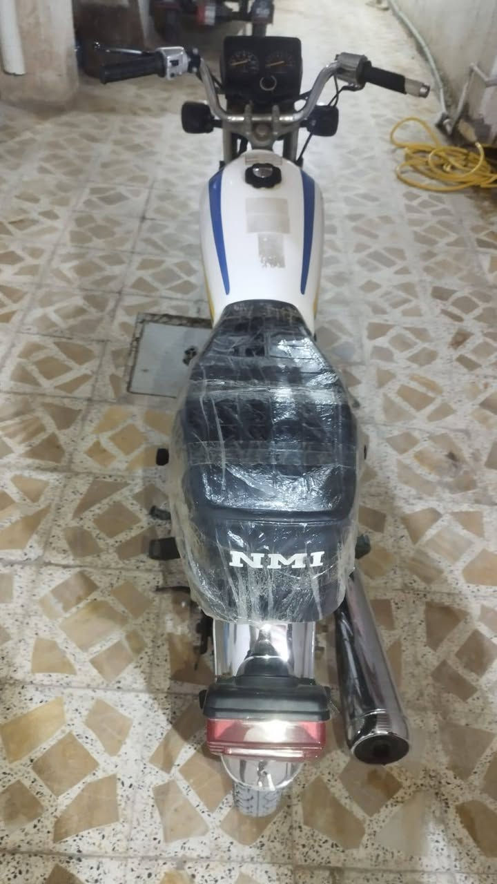 دراجه ايراني محرك ارشه نضيفه اوراق اصوليه 7 اصليات 
رايدها ب 600 رقمي ***********
