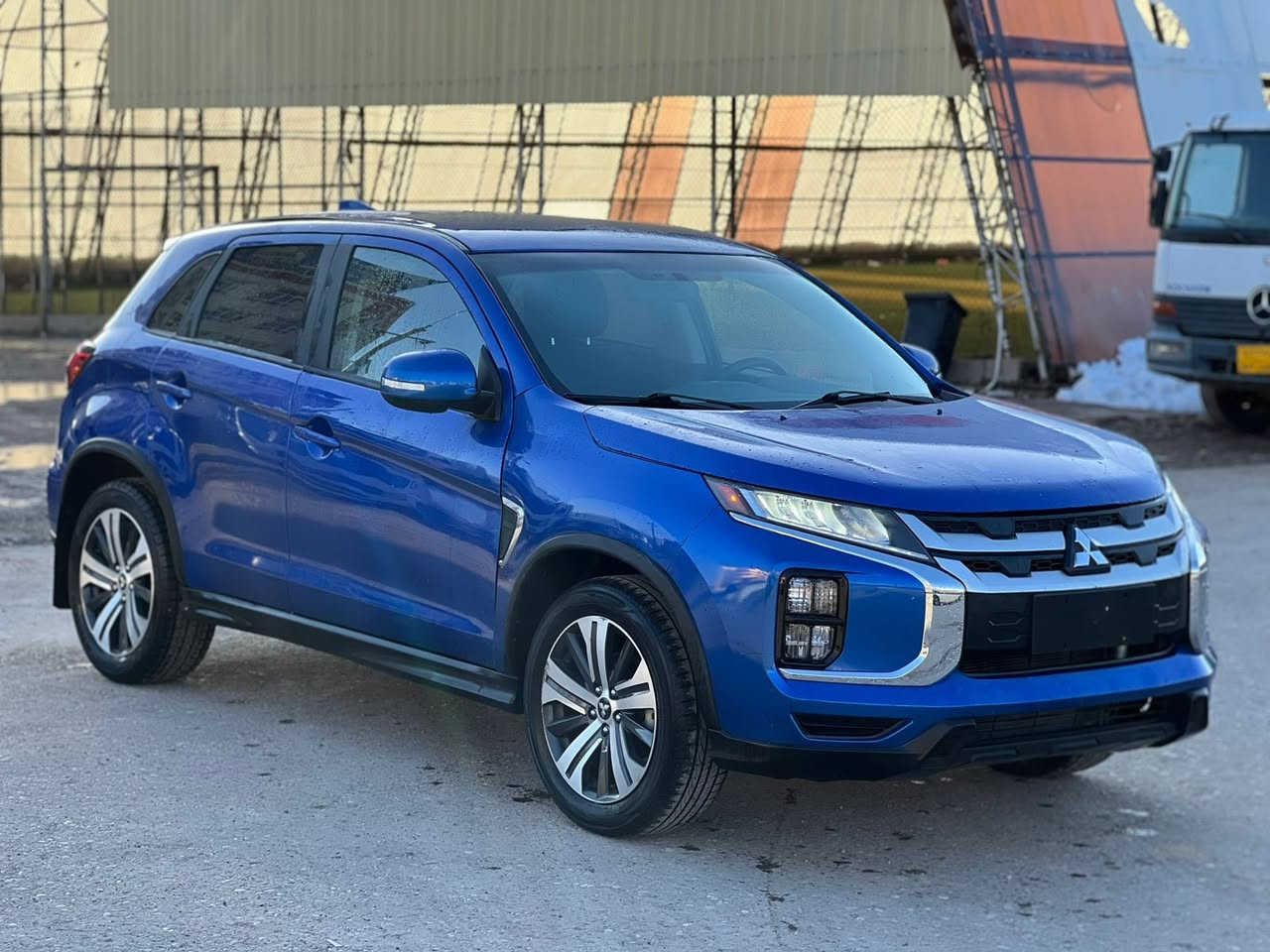 Mitsubishi Rvr se 2.4 For Sale2024
السعر 115$ومجال
ضرر مو عام ابيع عام بدون داخلي تترقيم و غرقان شرط 
مراصفات فول 
شاشه كبير 
بصمه تشغيل 
بابين بصمه 
ويل كروم 
AWC
كوشن هيتر 
تحكم سكان 
مكان سيارة عقره 
اتضل واتساب ***********☎️
