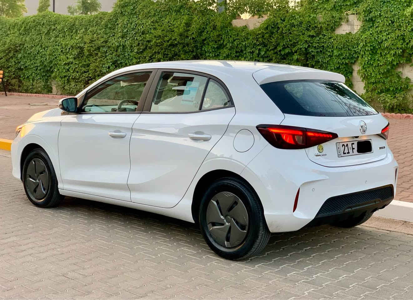 Mg3 2025 🔥
‏🇨🇳ئێمجی ٣ -بۆیاخ تەنک -بێ بۆیاخ-تەنها یەک بست Pdr ی هەیە لەسەر بۆنید -23000 کم ڕۆشتووە 
✅گێڕ ئۆتۆماتیک - مەکینە دەبڵ کەمشەفت و تاحونە مەرغوب - هیچ دیلکۆ لێدانی نیە- دوو مۆدی لێخوڕین -گێچ ئەلکترۆنی-سوکان ڤۆلیۆم- تحکوم- شاشە -کامێرە - حاسە -لید - ئاوێنە ئیشارە-ئۆتۆ لایت- بلاجکتۆر-ABS- تراکشن
🔋 بەرگی کوشن و گاعی قاڵب و لەزگەی سەر دۆسەی بۆ دانراوە
🕹️شوێن / سلێمانی 
نرخ/ 104 💵
📲*********** السليمانية, العراق
