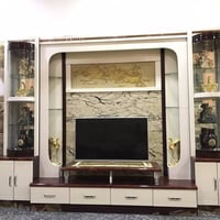 معرض للبيع • فيه مجال